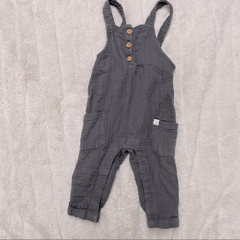 Little planet by Carter’s dark grey overalls 9M